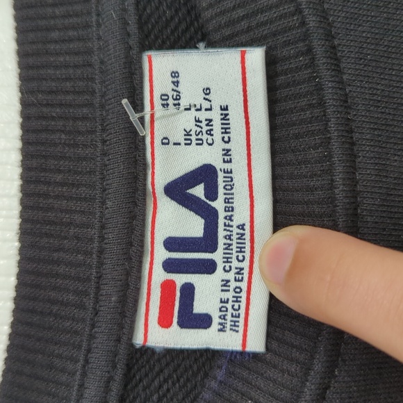 FILA Pastel Spellout Retro Crew Neck Pullover - Picture 7 of 10